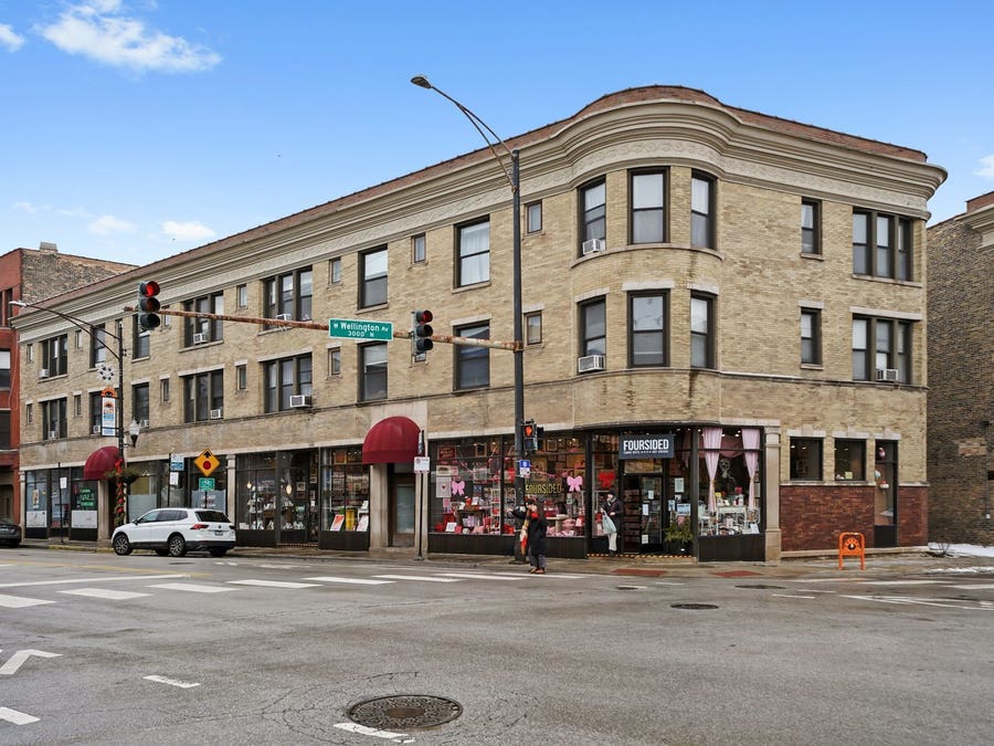 Property photo for 2956 N CLARK Street, #2, Chicago, IL