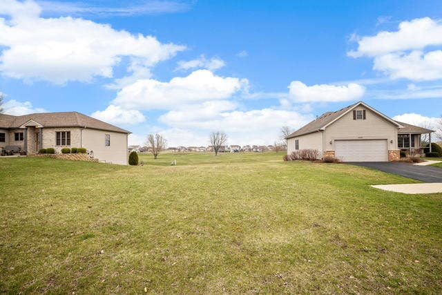 Property photo for 29871 Blue Heron Boulevard, Beecher, IL