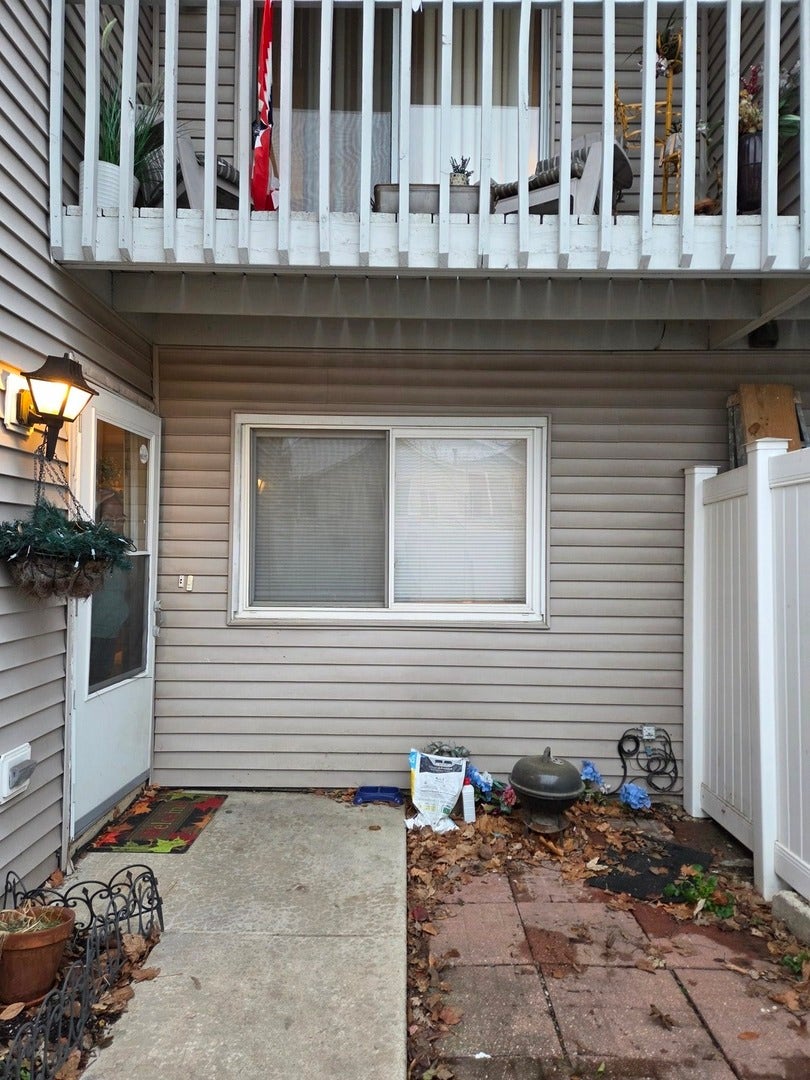 5 E Fernwood Drive, Bolingbrook, IL 60440 5 E Fernwood Drive, Bolingbrook, IL 60440