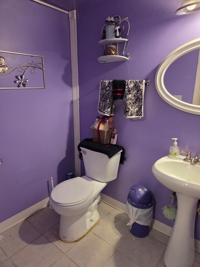 5 E Fernwood Drive, Bolingbrook, IL 60440 5 E Fernwood Drive, Bolingbrook, IL 60440
