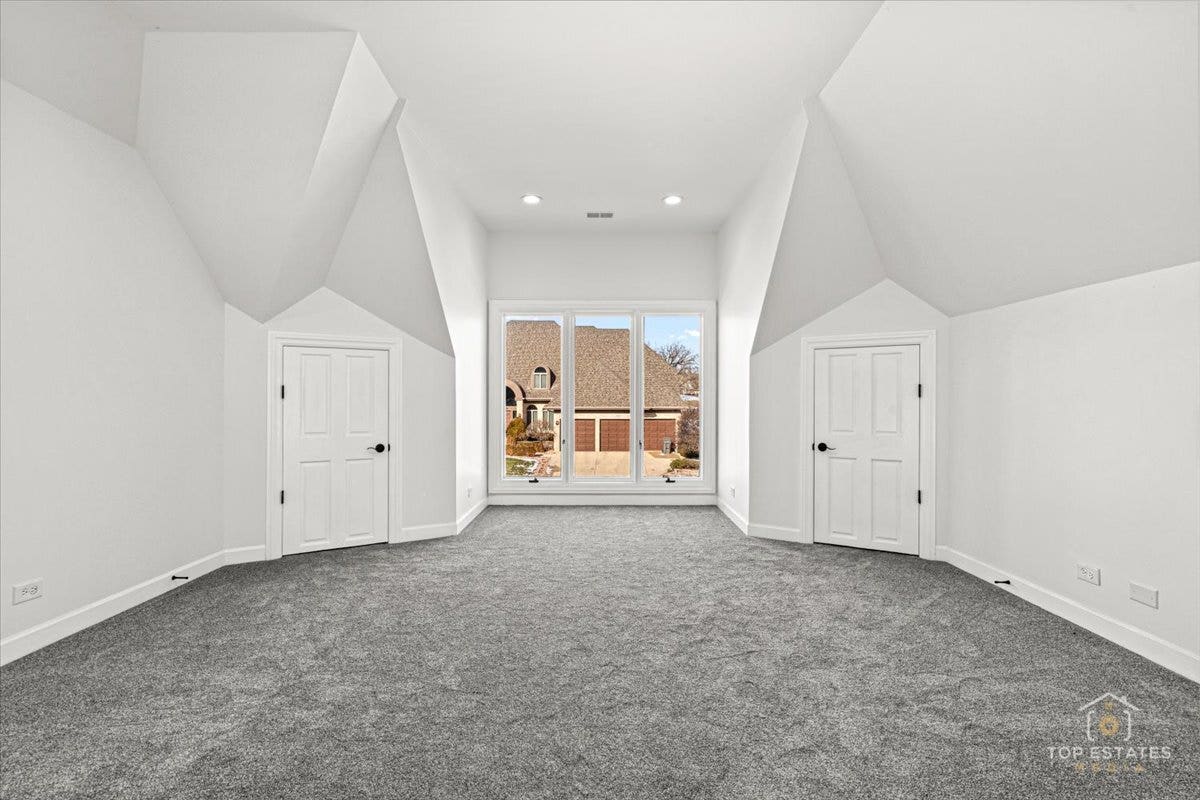 10639 Misty Hill Road, Orland Park, IL 60462