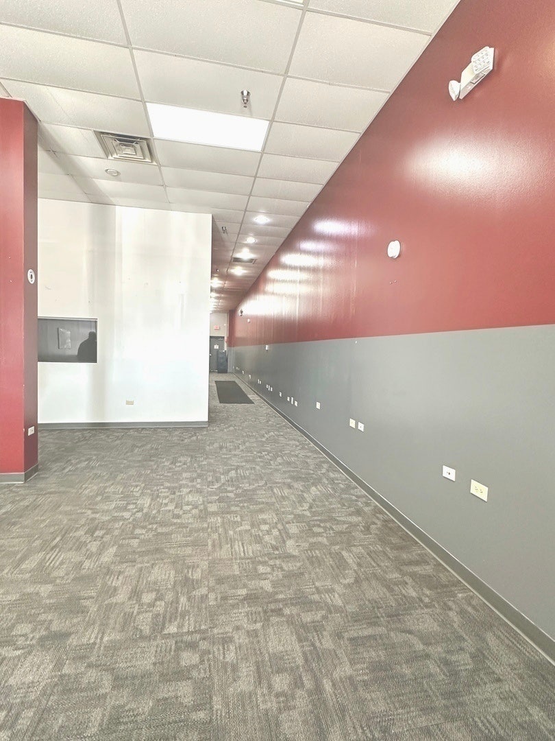 508 W Boughton Road, Bolingbrook, IL 60440 508 W Boughton Road, Bolingbrook, IL 60440