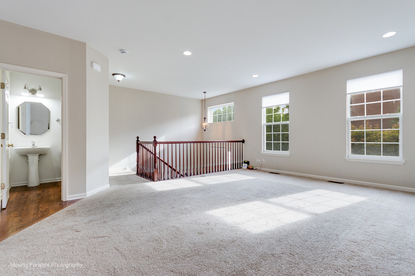 733 Station Boulevard, Aurora, IL 60504
