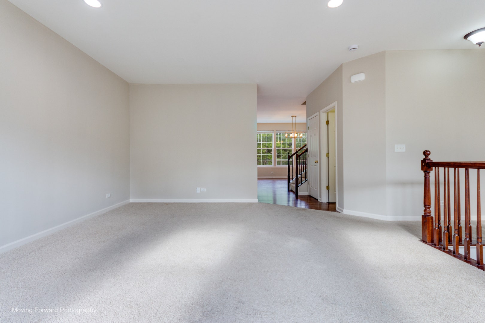 733 Station Boulevard, Aurora, IL 60504