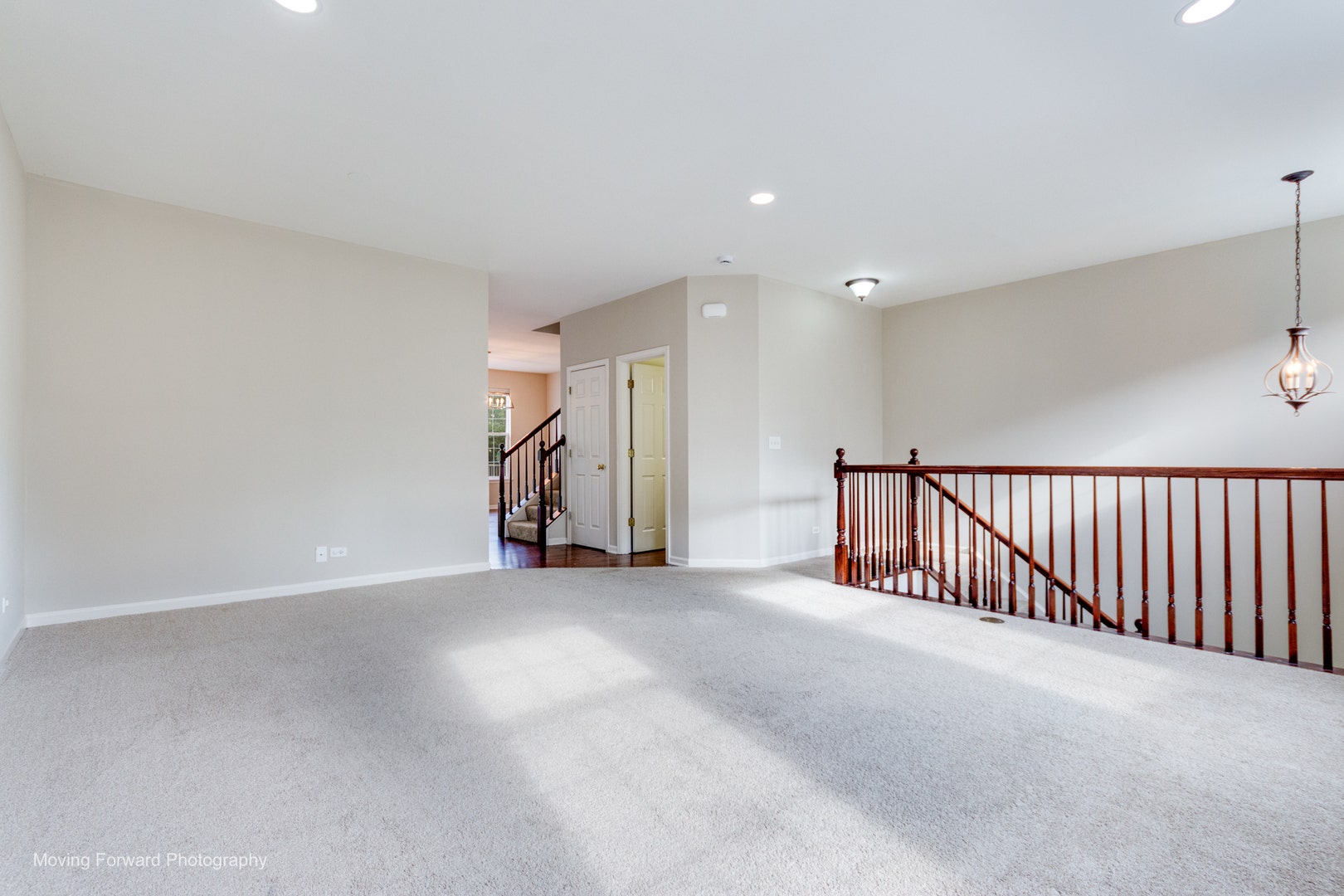 733 Station Boulevard, Aurora, IL 60504