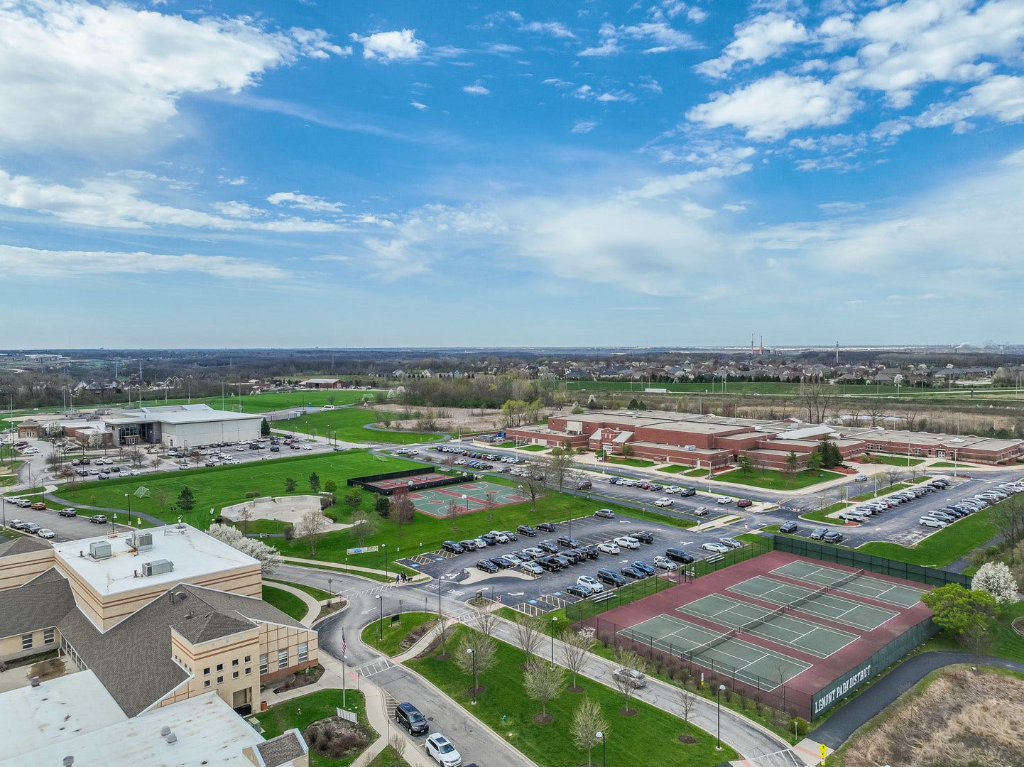 1204 PRAIRIE Lane, Lemont, IL 60439 1204 PRAIRIE Lane, Lemont, IL 60439