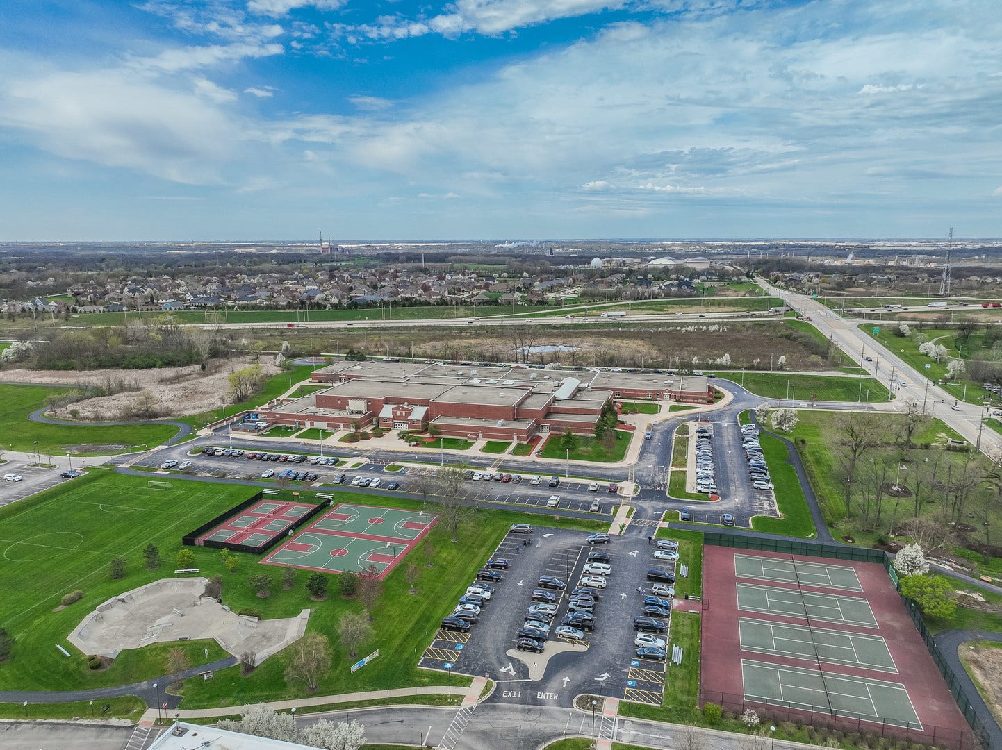 1204 PRAIRIE Lane, Lemont, IL 60439 1204 PRAIRIE Lane, Lemont, IL 60439