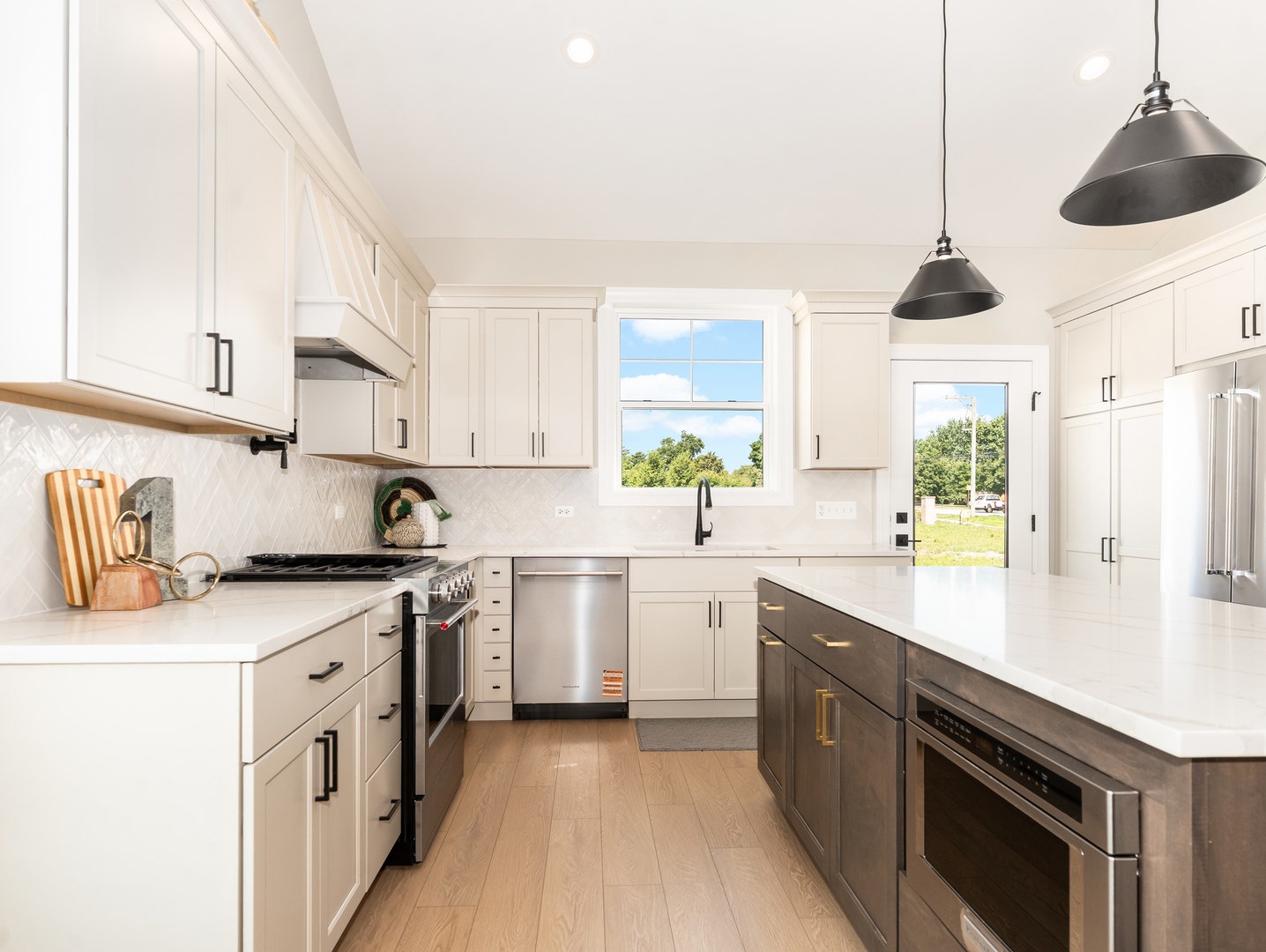 1204 PRAIRIE Lane, Lemont, IL 60439 1204 PRAIRIE Lane, Lemont, IL 60439