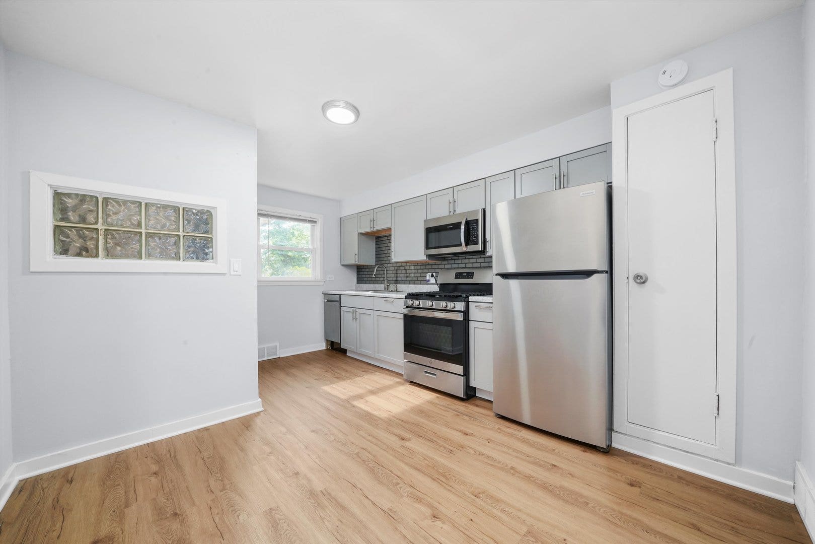420 Prospect Boulevard, #1-N, Elgin, IL 60120 420 Prospect Boulevard, #1-N, Elgin, IL 60120