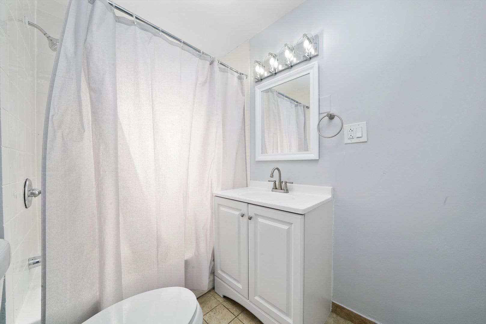 420 Prospect Boulevard, #1-N, Elgin, IL 60120 420 Prospect Boulevard, #1-N, Elgin, IL 60120