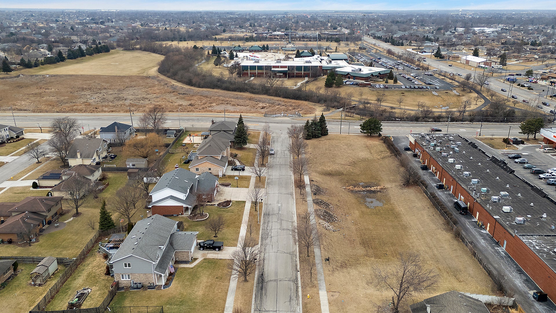 7946 172nd Place, Tinley Park, IL 60477 7946 172nd Place, Tinley Park, IL 60477