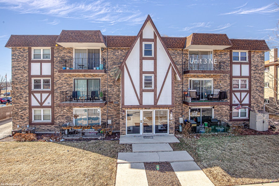 Property photo for 11036 KILPATRICK Avenue, #3NE, Oak Lawn, IL
