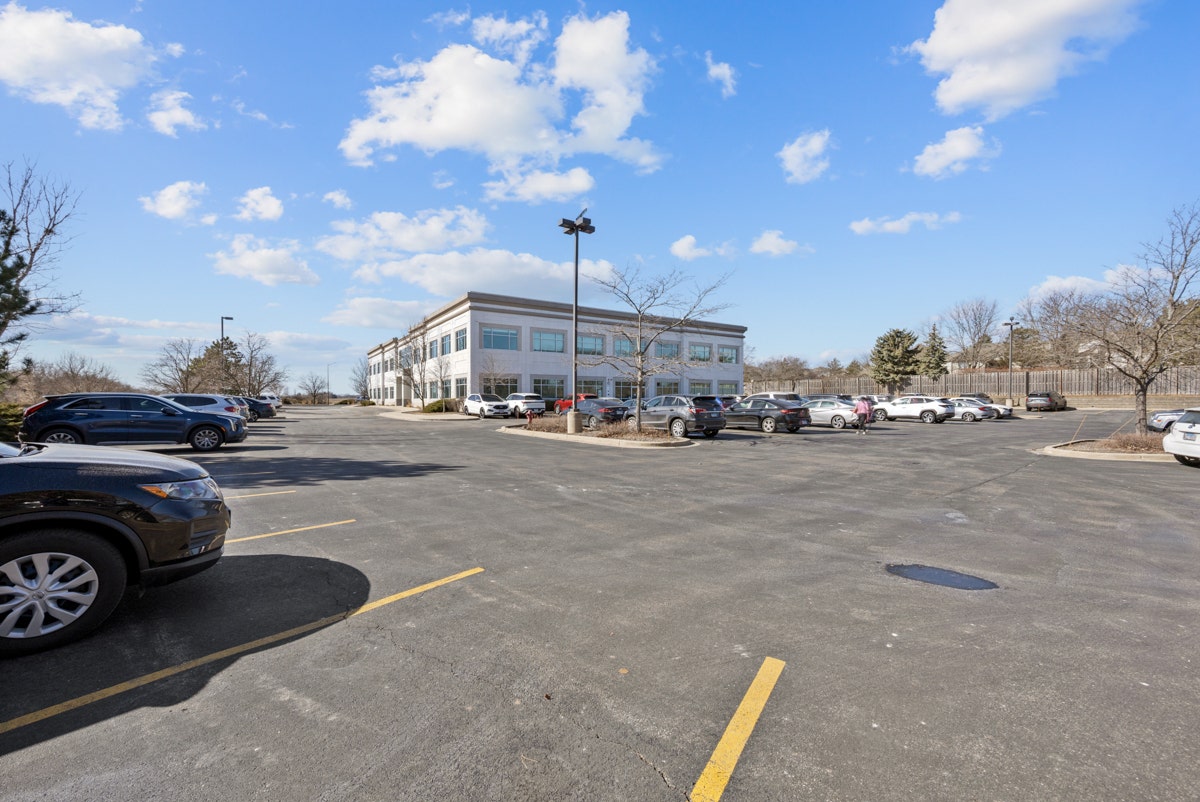 1256 Waterford Drive, #170, Aurora, IL 60504