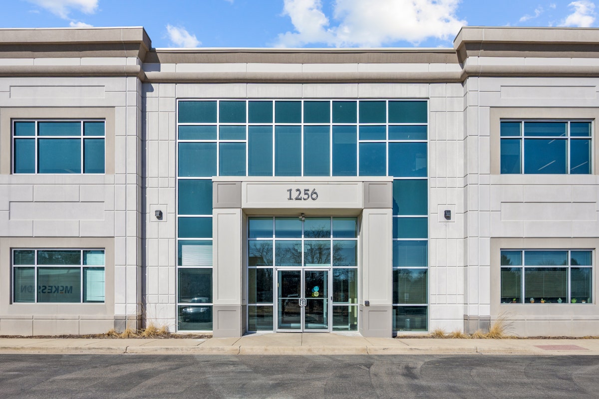 1256 Waterford Drive, #170, Aurora, IL 60504