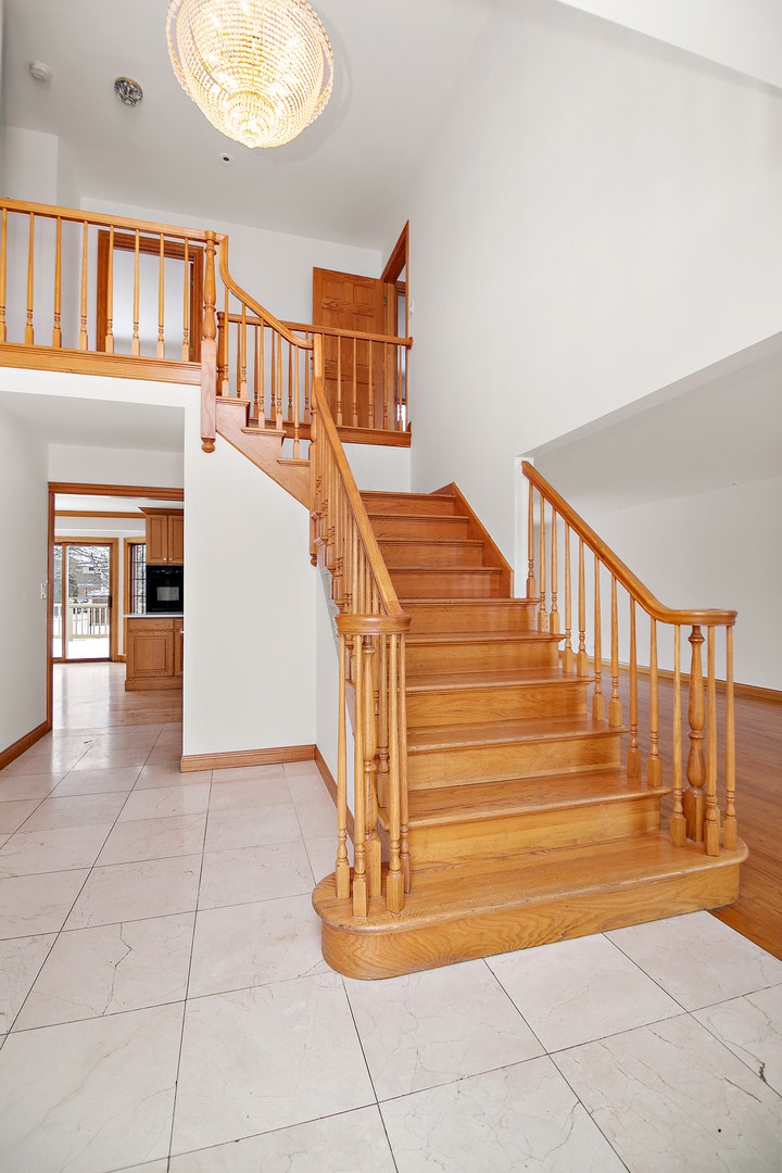 13332 S 88th Avenue, Orland Park, IL 60462