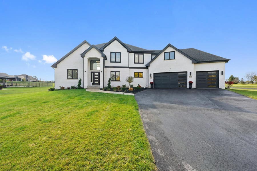Property photo for 4500 203rd Street, Matteson, IL