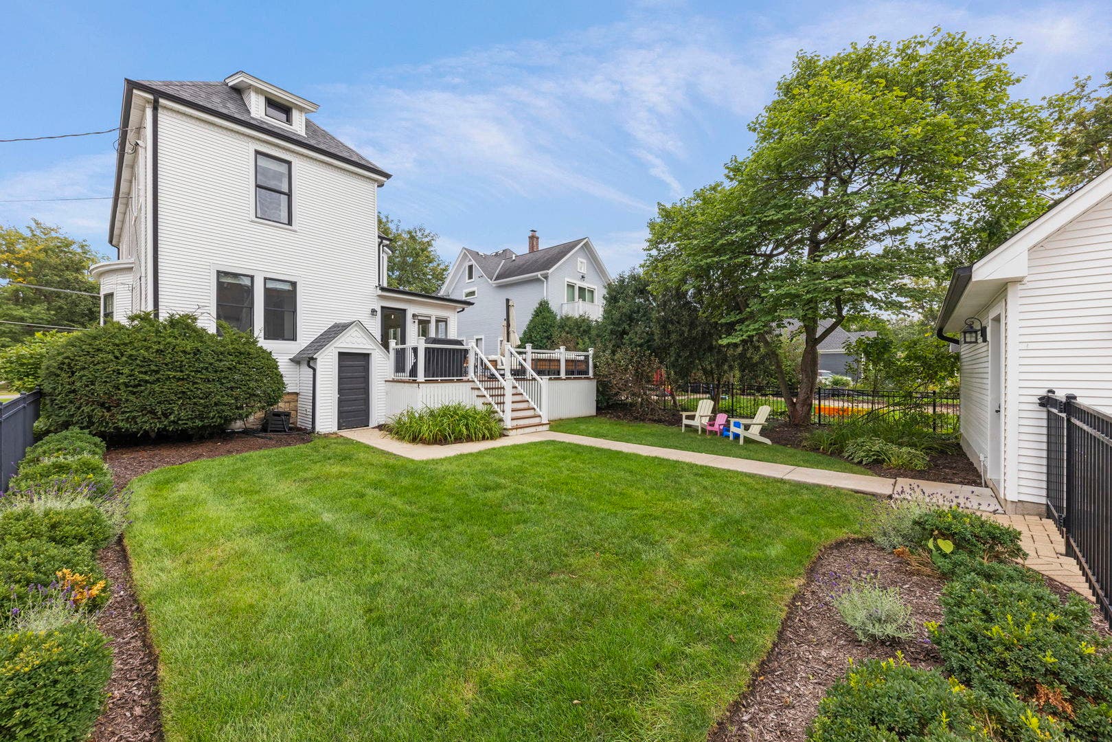 726 N Wheaton Avenue, Wheaton, IL 60187