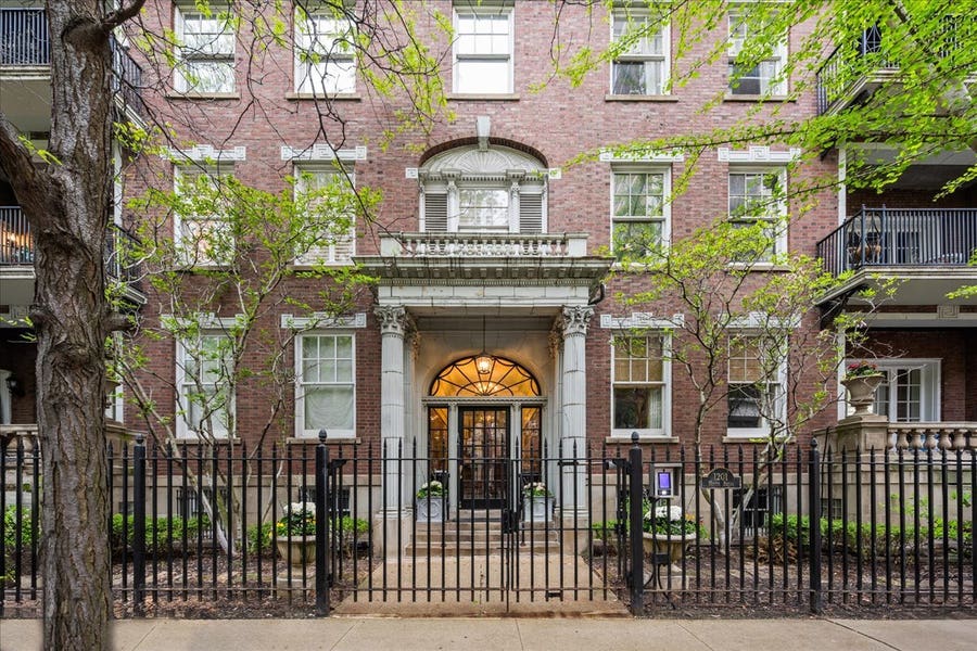 Property photo for 1201 N Astor Street, #2W, Chicago, IL