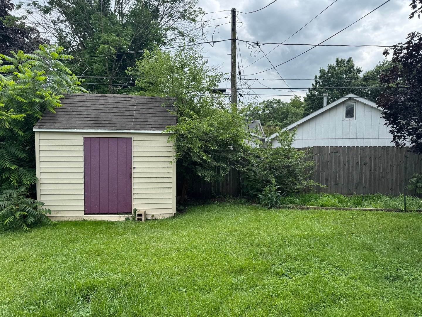 1616 Glenwood Avenue, Joliet, IL 60435