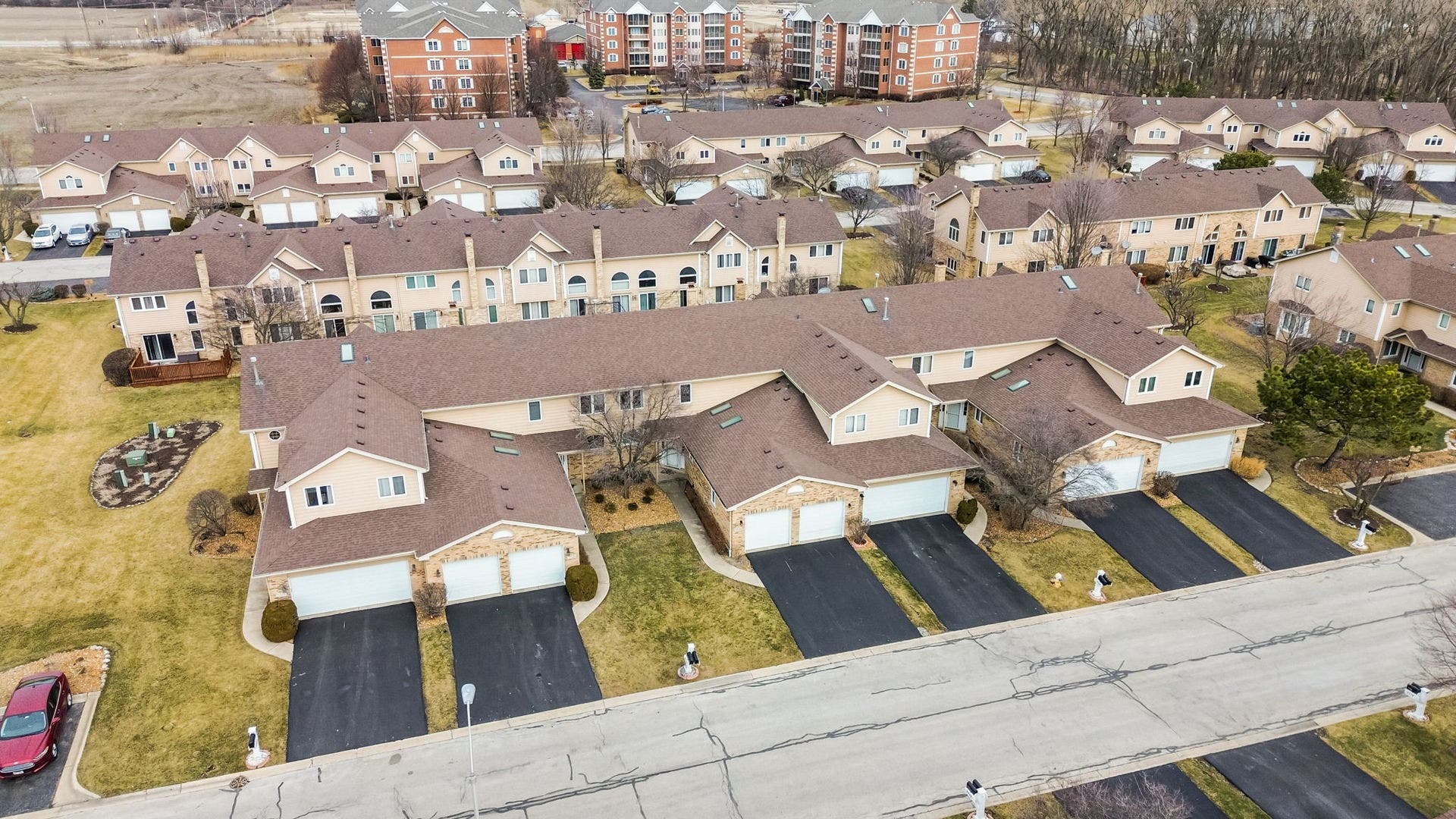 7720 Richardson Lane, Tinley Park, IL 60487 7720 Richardson Lane, Tinley Park, IL 60487