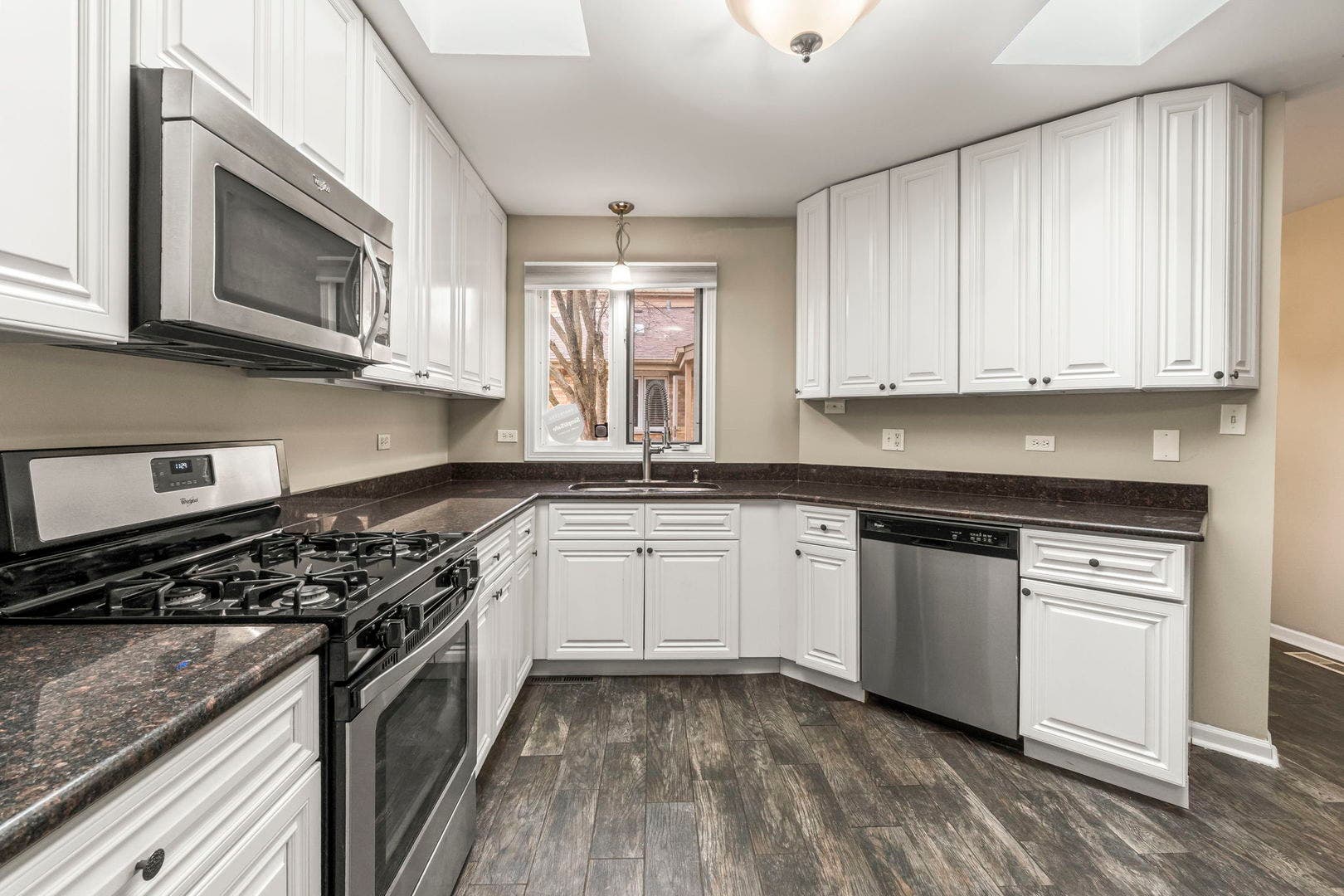 7720 Richardson Lane, Tinley Park, IL 60487 7720 Richardson Lane, Tinley Park, IL 60487
