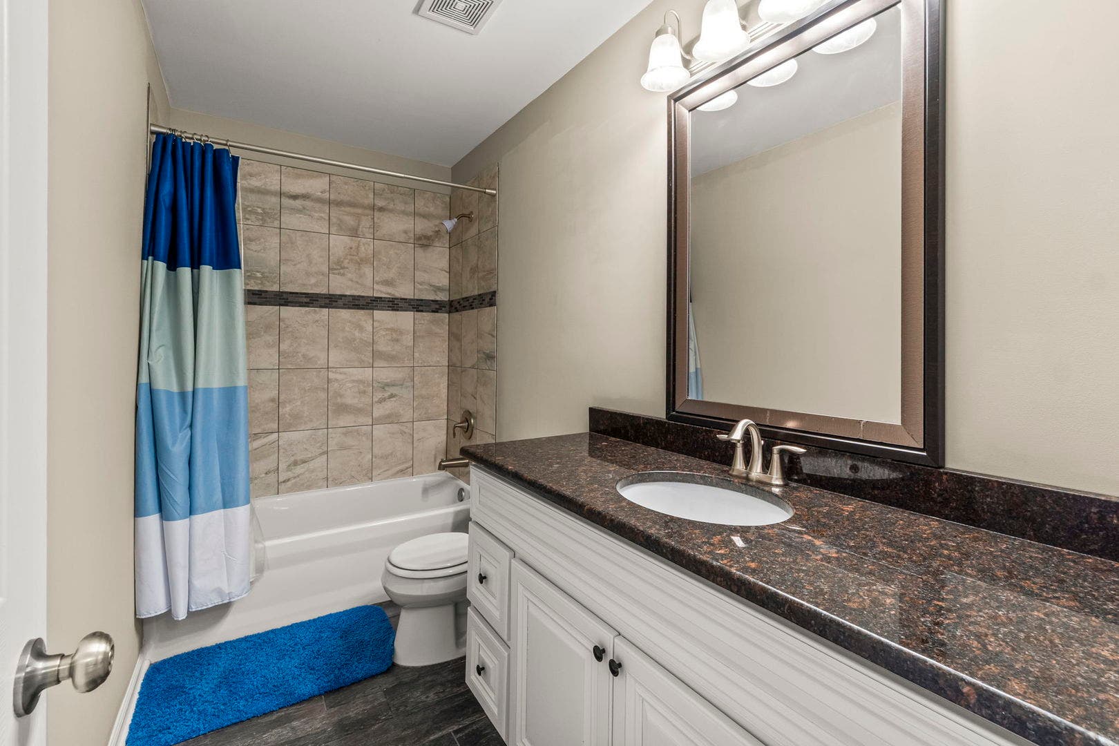 7720 Richardson Lane, Tinley Park, IL 60487 7720 Richardson Lane, Tinley Park, IL 60487