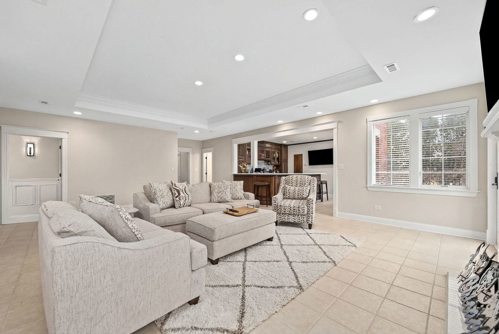 10825 Green Manor Court, Orland Park, IL 60467 10825 Green Manor Court, Orland Park, IL 60467