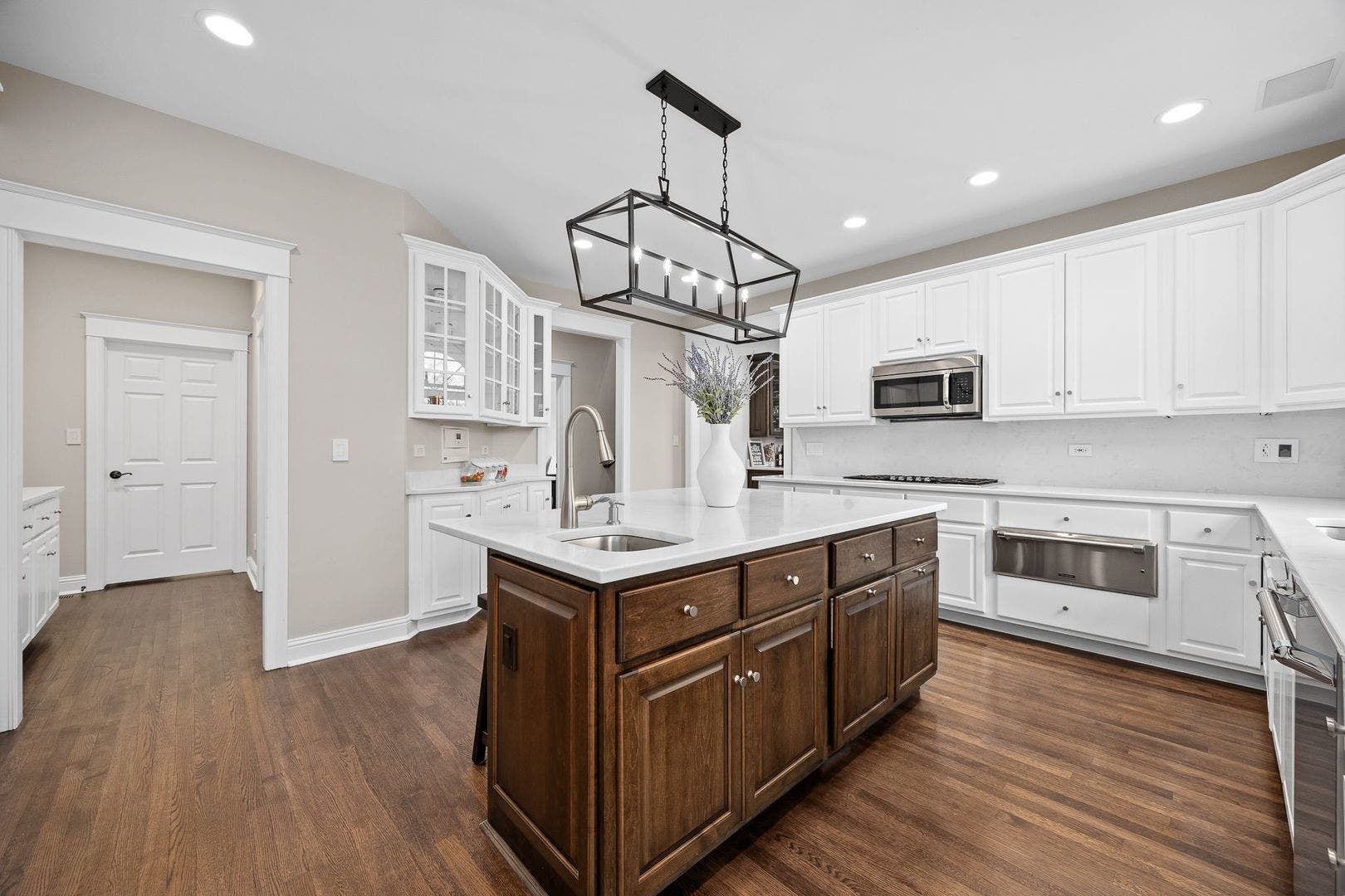 10825 Green Manor Court, Orland Park, IL 60467 10825 Green Manor Court, Orland Park, IL 60467