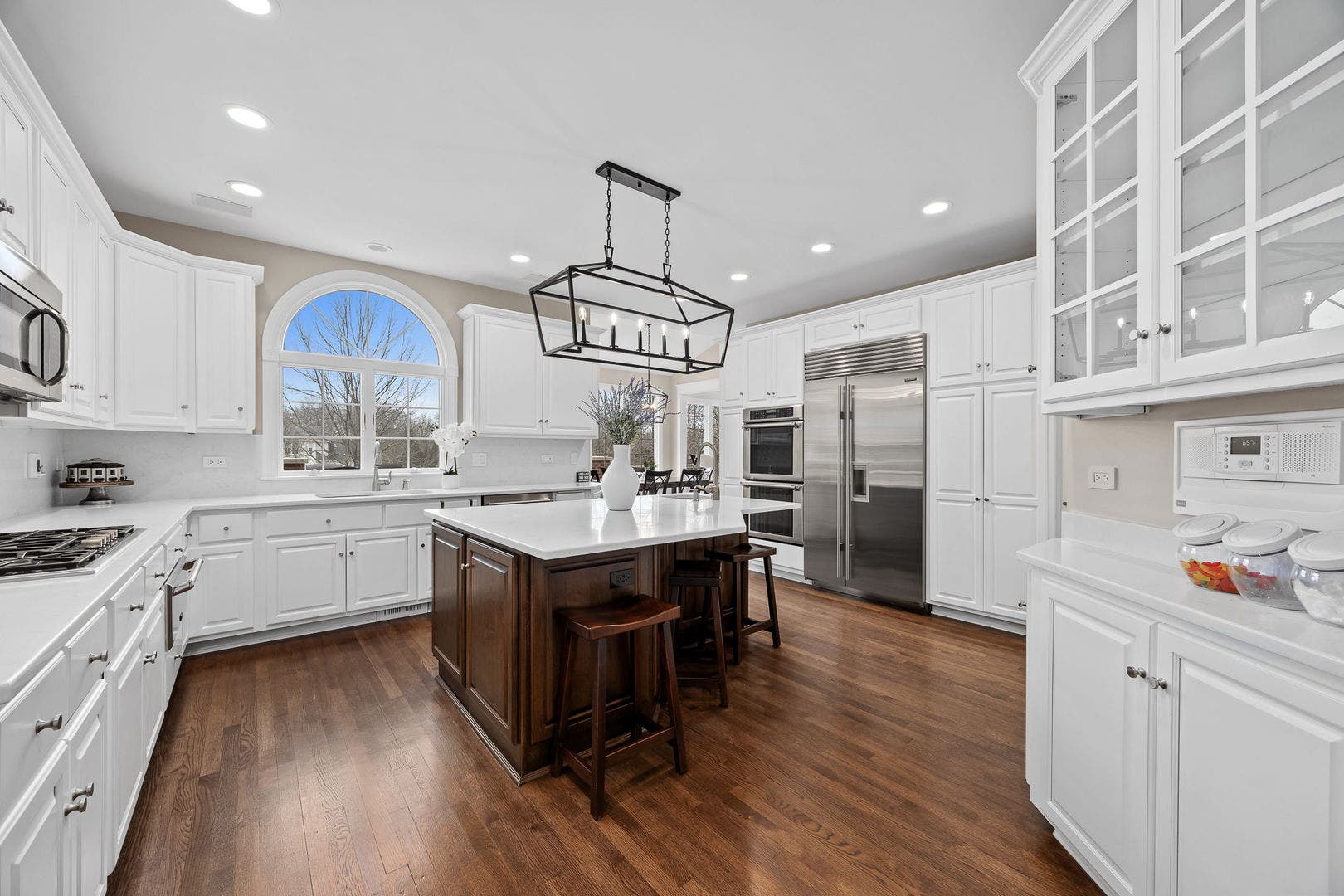 10825 Green Manor Court, Orland Park, IL 60467 10825 Green Manor Court, Orland Park, IL 60467