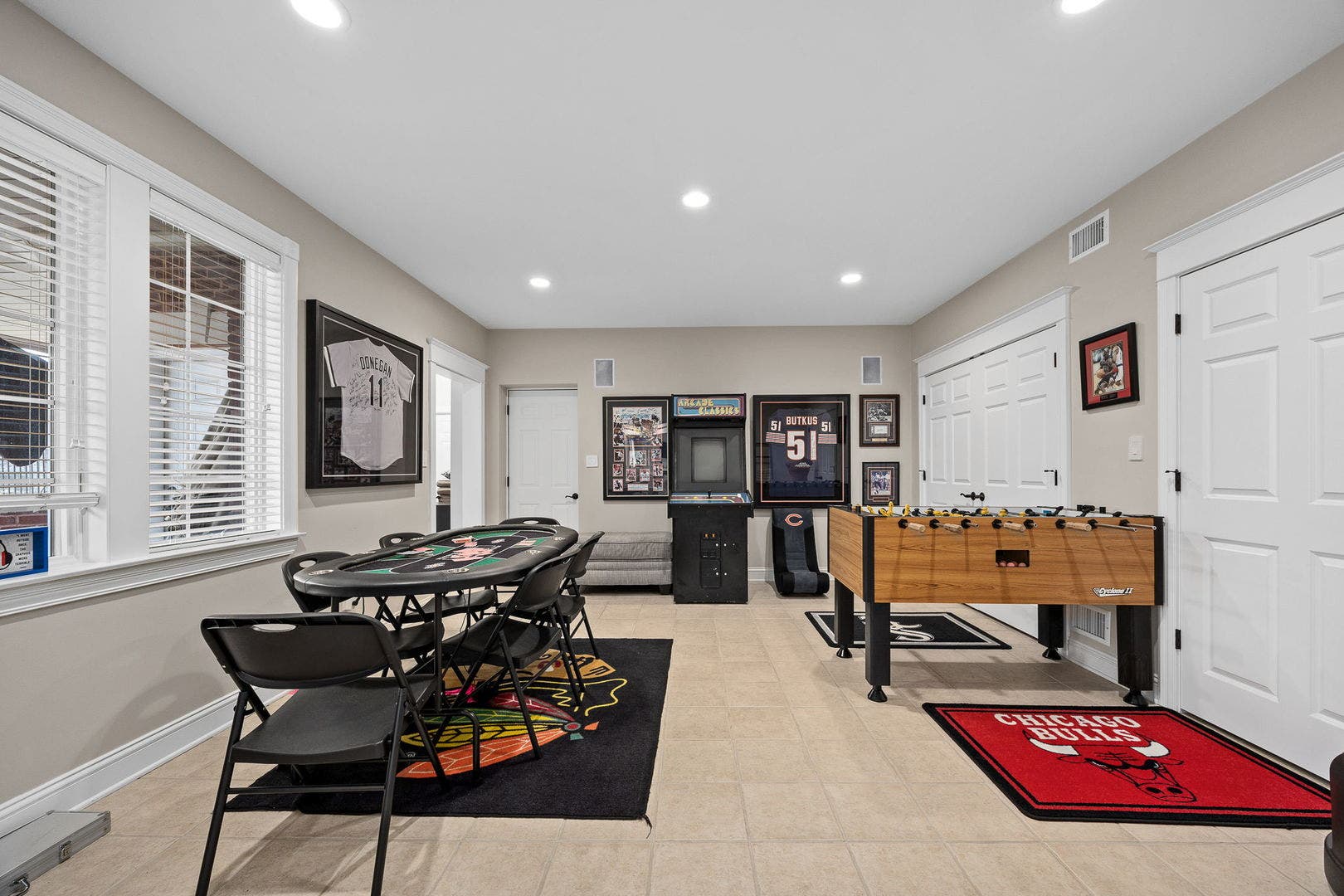 10825 Green Manor Court, Orland Park, IL 60467 10825 Green Manor Court, Orland Park, IL 60467