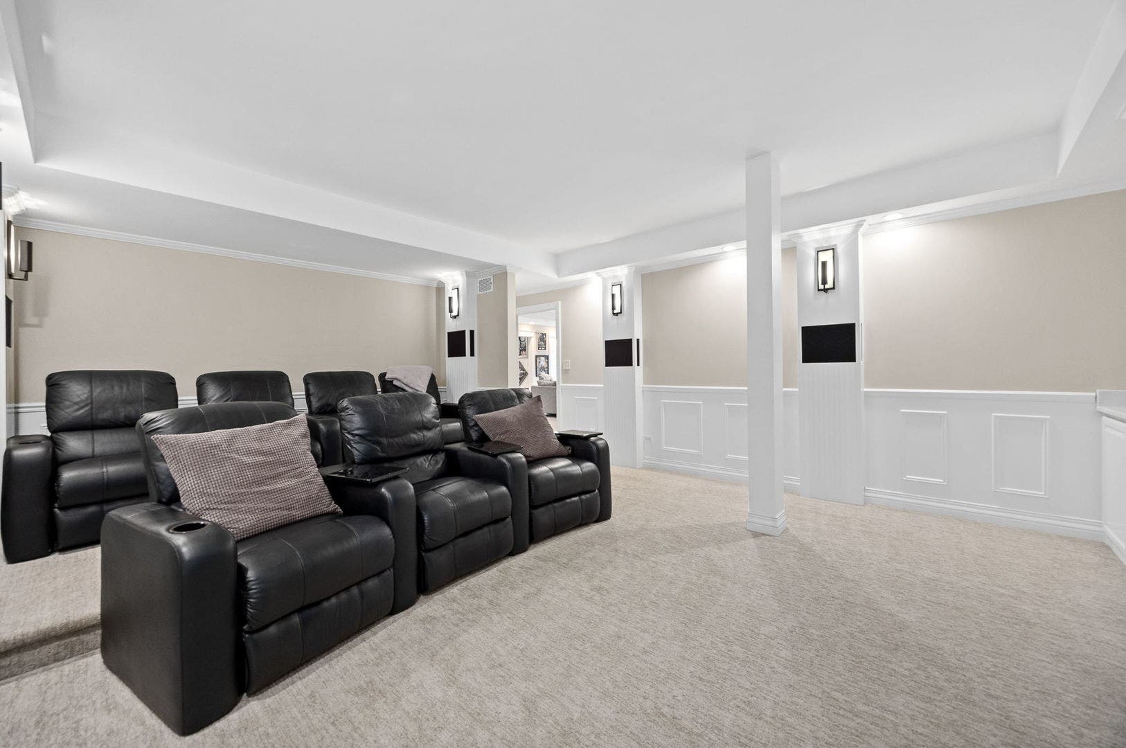 10825 Green Manor Court, Orland Park, IL 60467 10825 Green Manor Court, Orland Park, IL 60467
