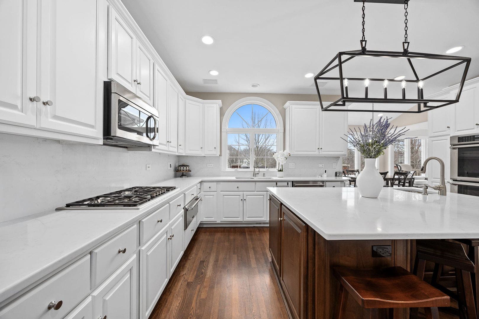 10825 Green Manor Court, Orland Park, IL 60467 10825 Green Manor Court, Orland Park, IL 60467