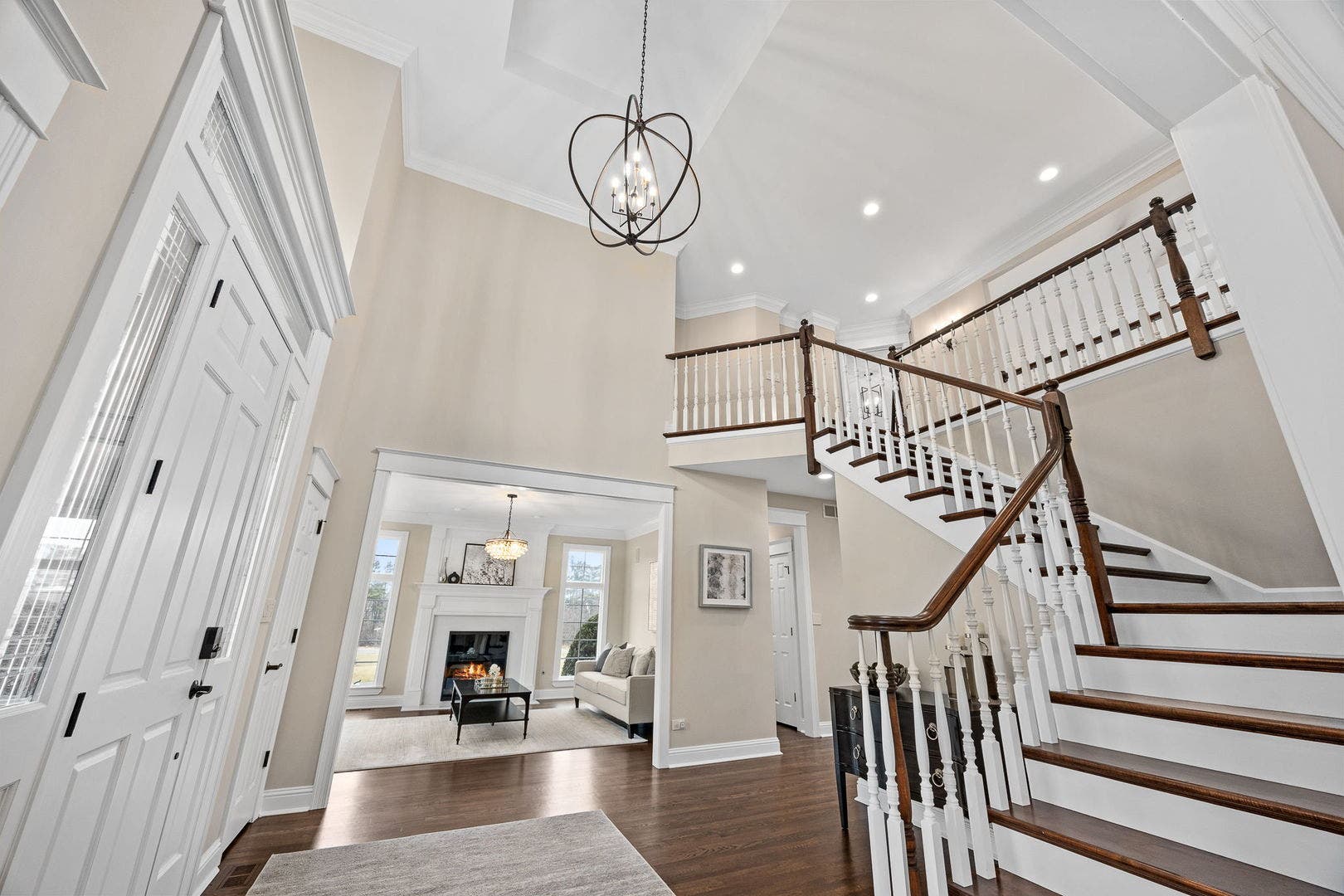 10825 Green Manor Court, Orland Park, IL 60467 10825 Green Manor Court, Orland Park, IL 60467