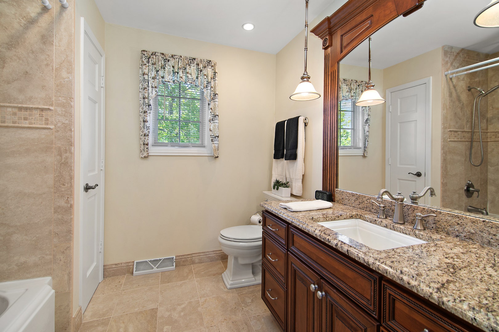 13423 hunt master Lane, Lemont, IL 60439 13423 hunt master Lane, Lemont, IL 60439