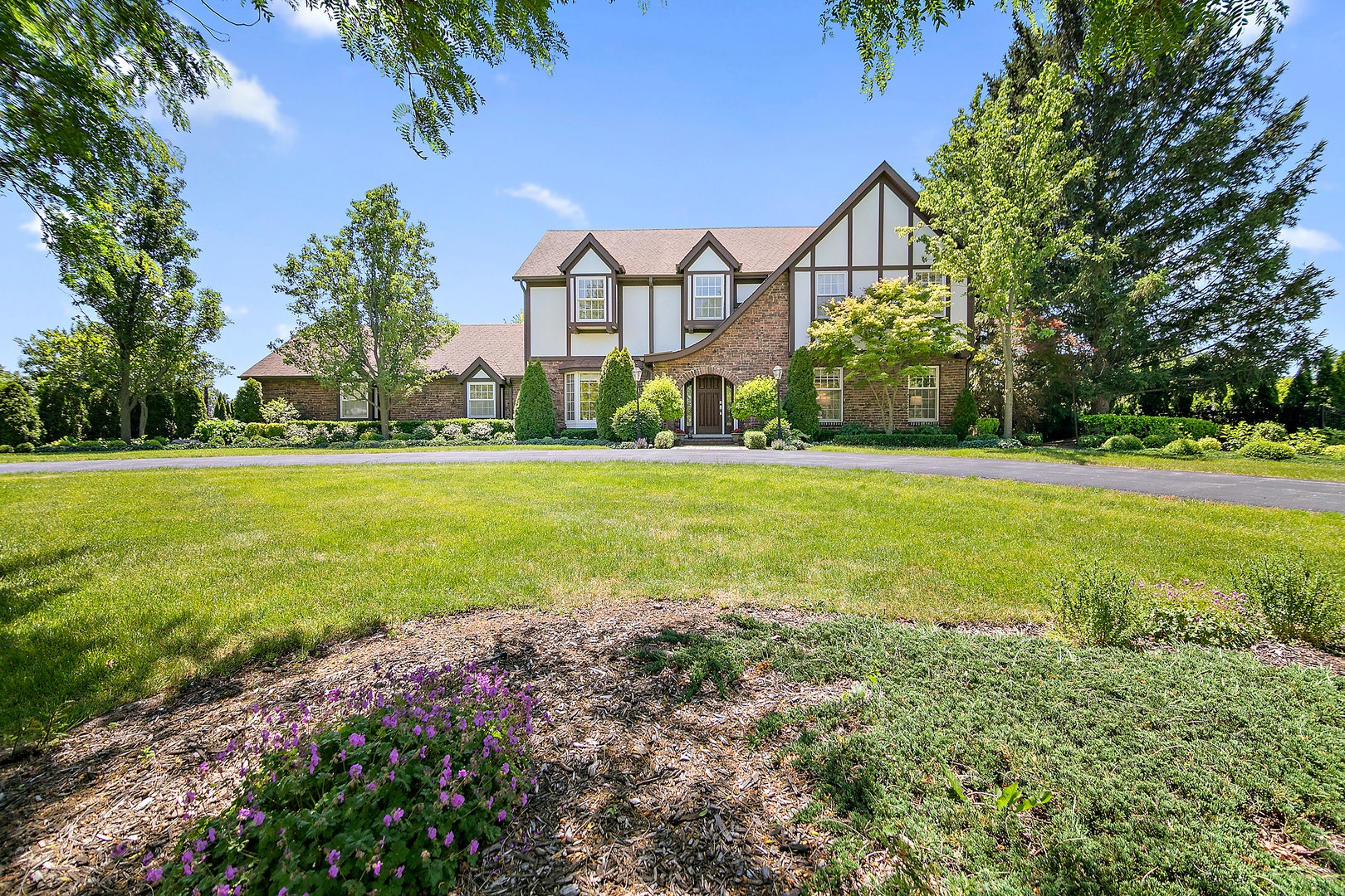 13423 hunt master Lane, Lemont, IL 60439 13423 hunt master Lane, Lemont, IL 60439