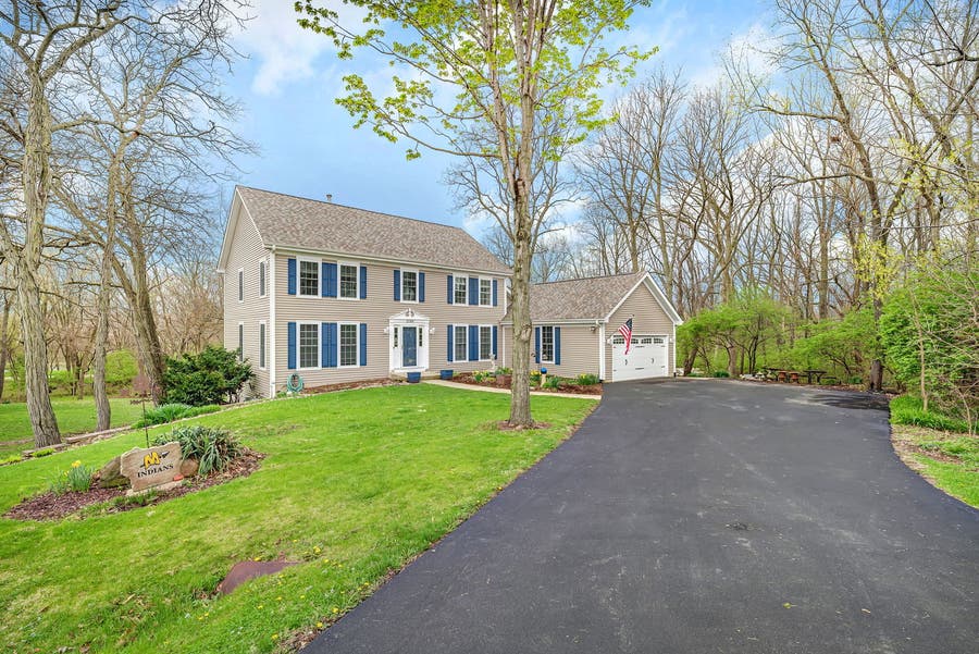 Property photo for 22506 S Queens Court, Joliet, IL