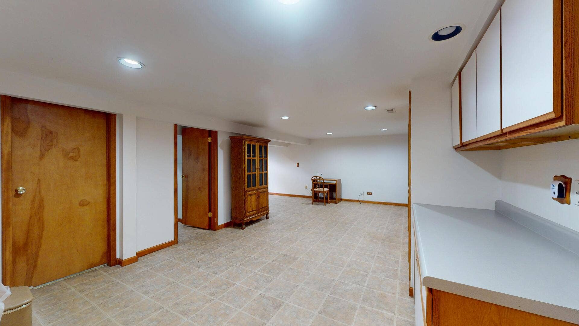 1705 Hawkins Avenue, Downers Grove, IL 60516