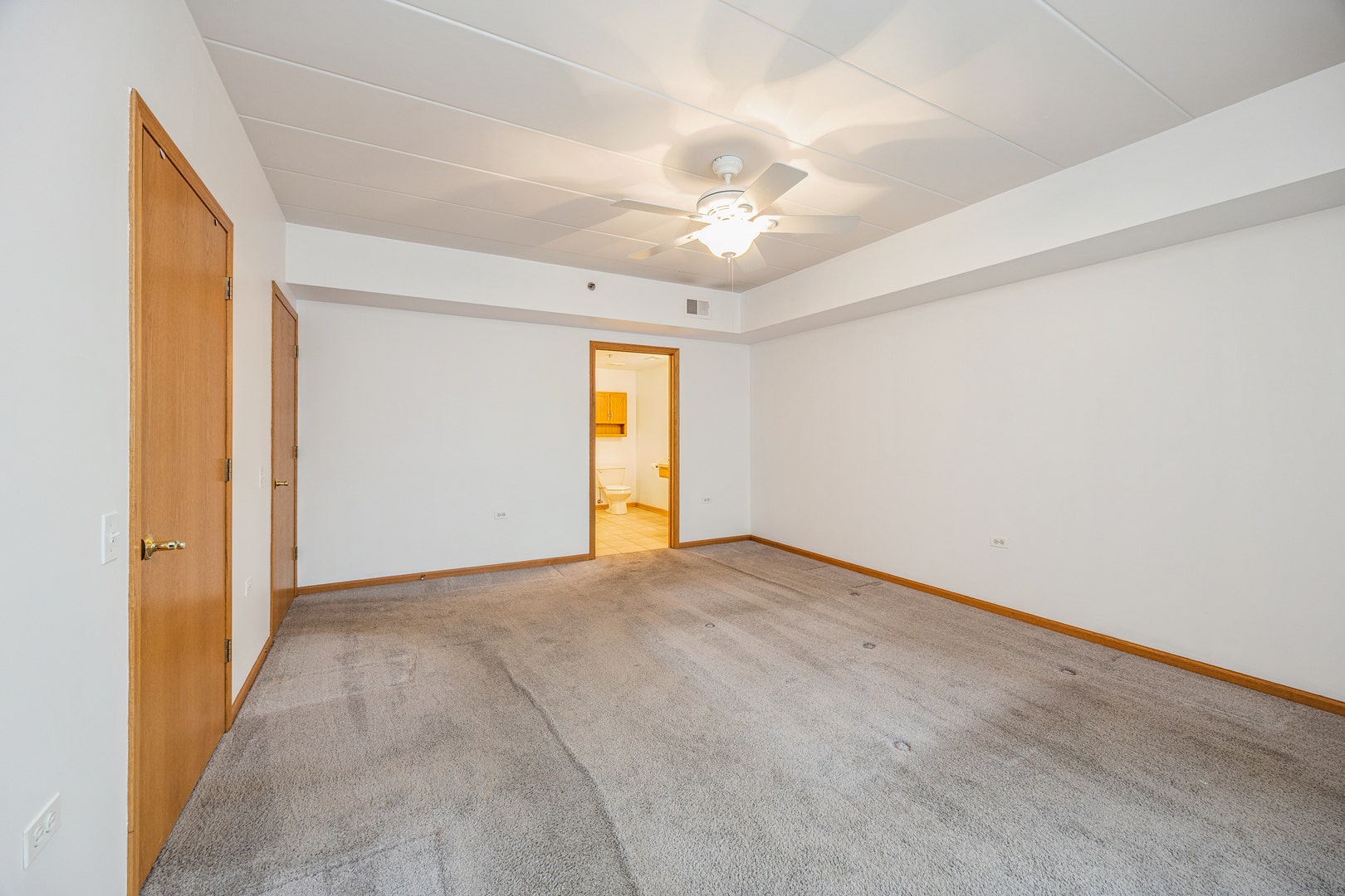 11555 Settlers Pond Way, #1A, Orland Park, IL 60467 11555 Settlers Pond Way, #1A, Orland Park, IL 60467