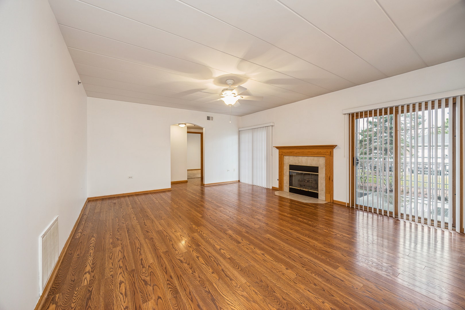 11555 Settlers Pond Way, #1A, Orland Park, IL 60467 11555 Settlers Pond Way, #1A, Orland Park, IL 60467