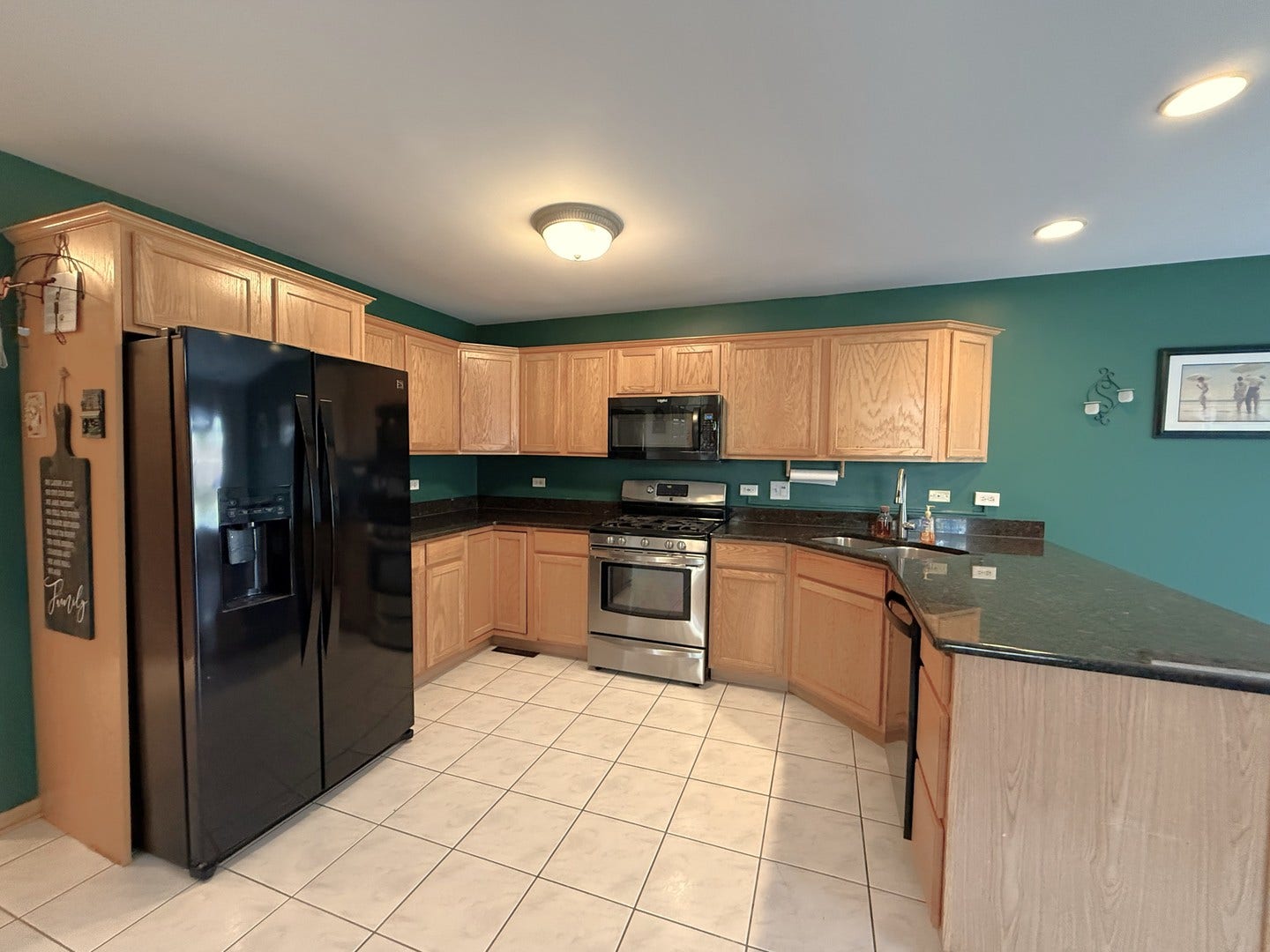 9400 CALEDONIA Drive, Tinley Park, IL 60487 9400 CALEDONIA Drive, Tinley Park, IL 60487