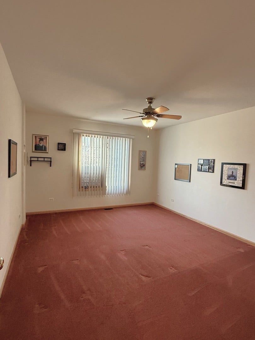 9400 CALEDONIA Drive, Tinley Park, IL 60487 9400 CALEDONIA Drive, Tinley Park, IL 60487