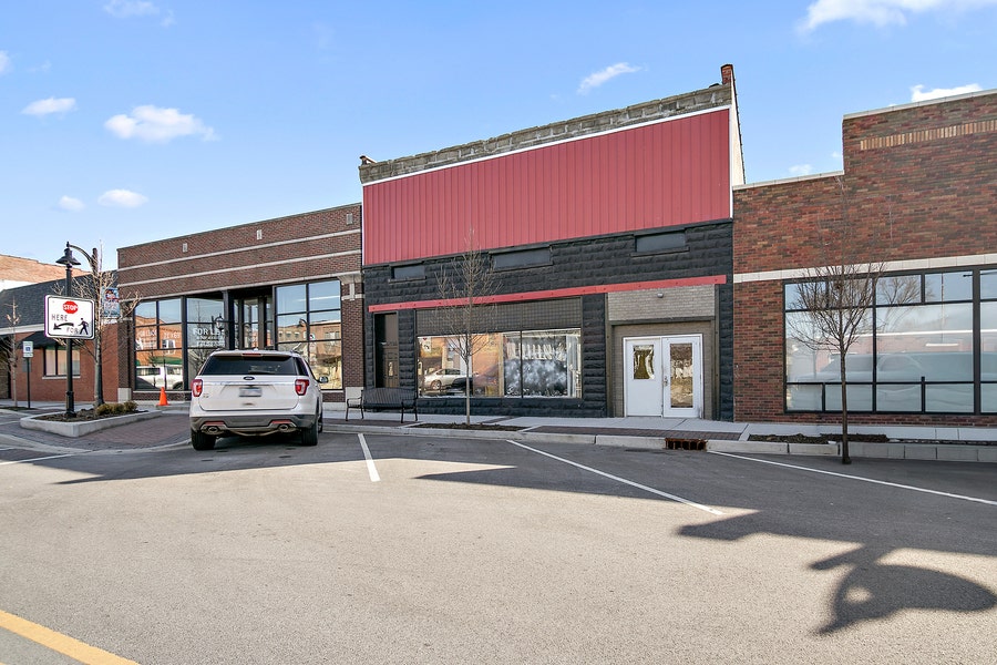 Property photo for 120 W Main Street, Peotone, IL