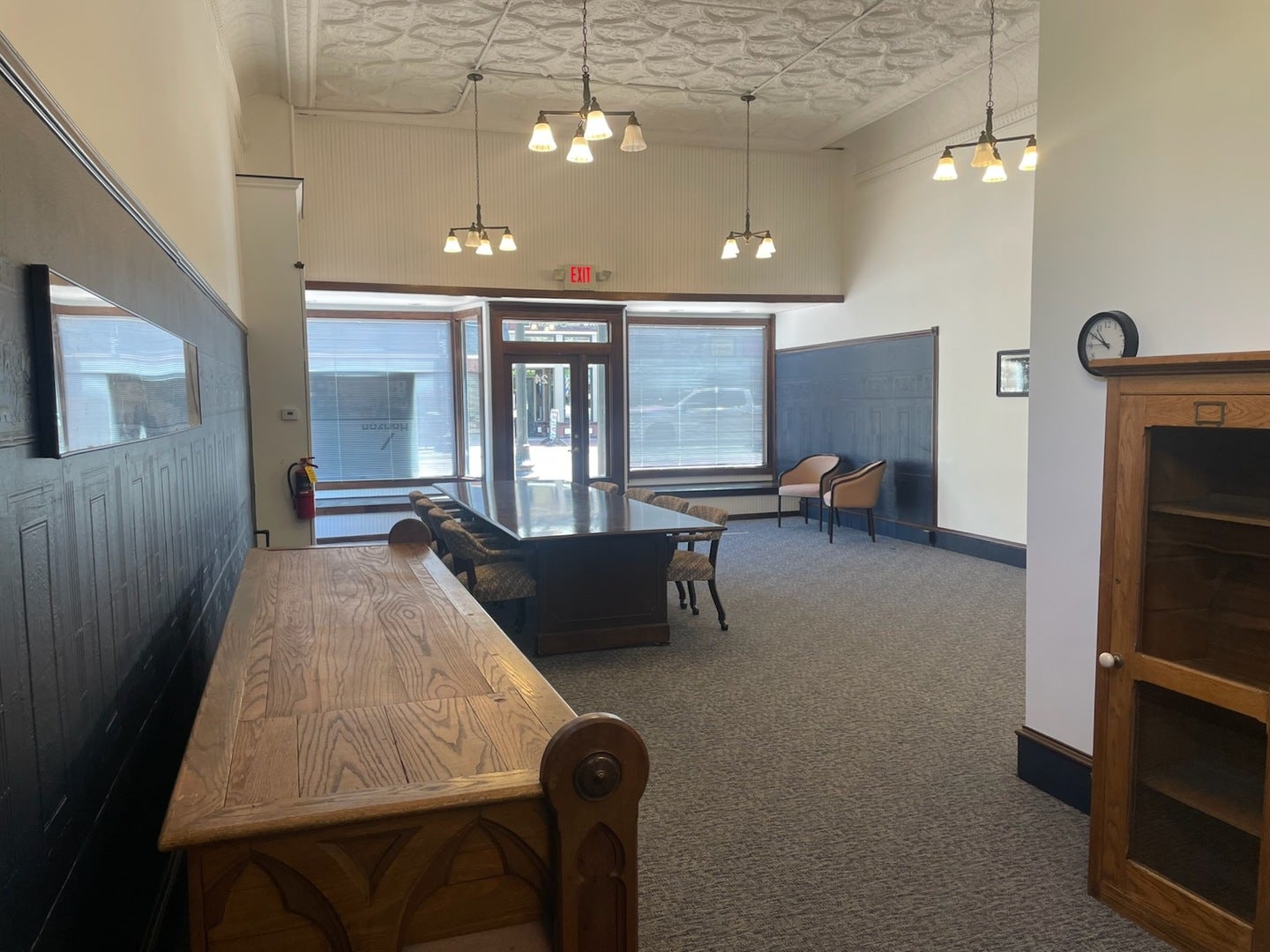20-24 Douglas Avenue, Elgin, IL 60120
