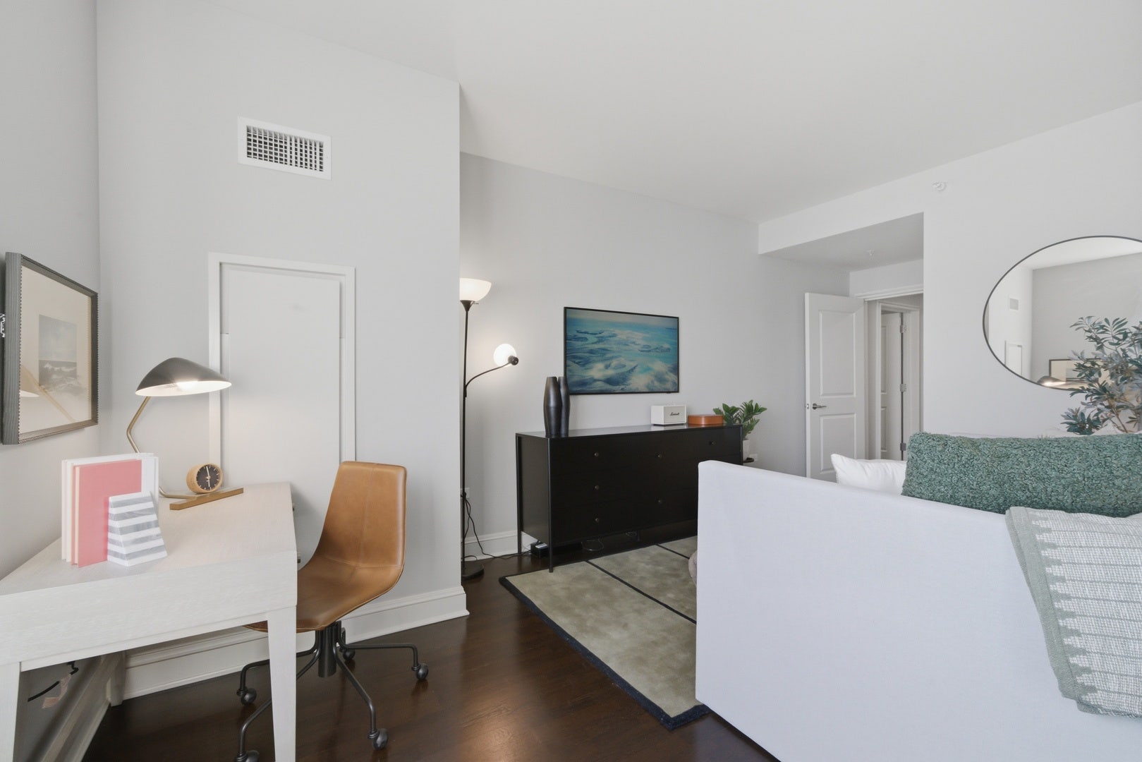 850 N Lake Shore Drive, #1602, Chicago, IL 60611 **Photo is of the model residence, representative