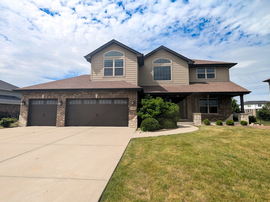 Property photo for 15820 Mueller Way, New Lenox, IL