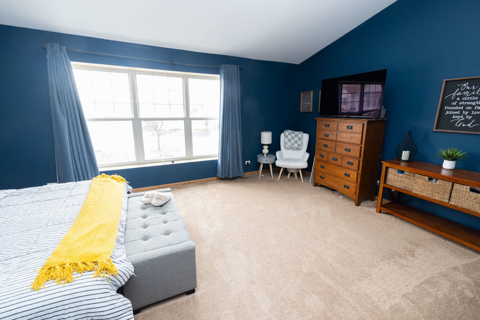 2375 Cove Court, Elgin, IL 60123 2375 Cove Court, Elgin, IL 60123