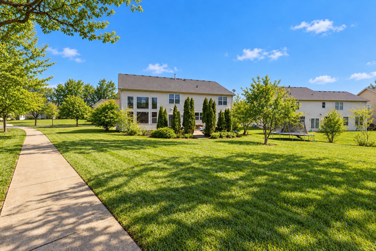 829 Lindsey Lane, Bolingbrook, IL 60440