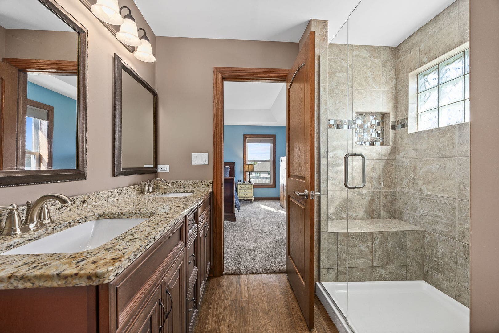 311 W Frontier Drive, Minooka, IL 60447 311 W Frontier Drive, Minooka, IL 60447