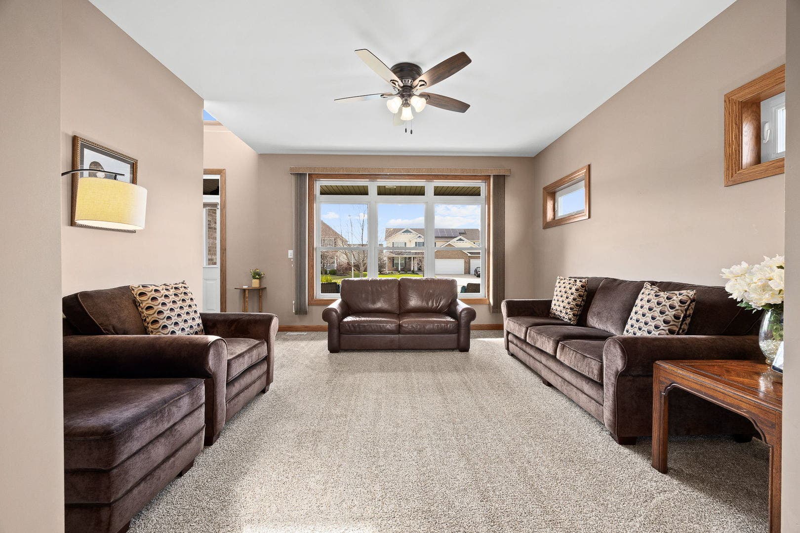 311 W Frontier Drive, Minooka, IL 60447 311 W Frontier Drive, Minooka, IL 60447