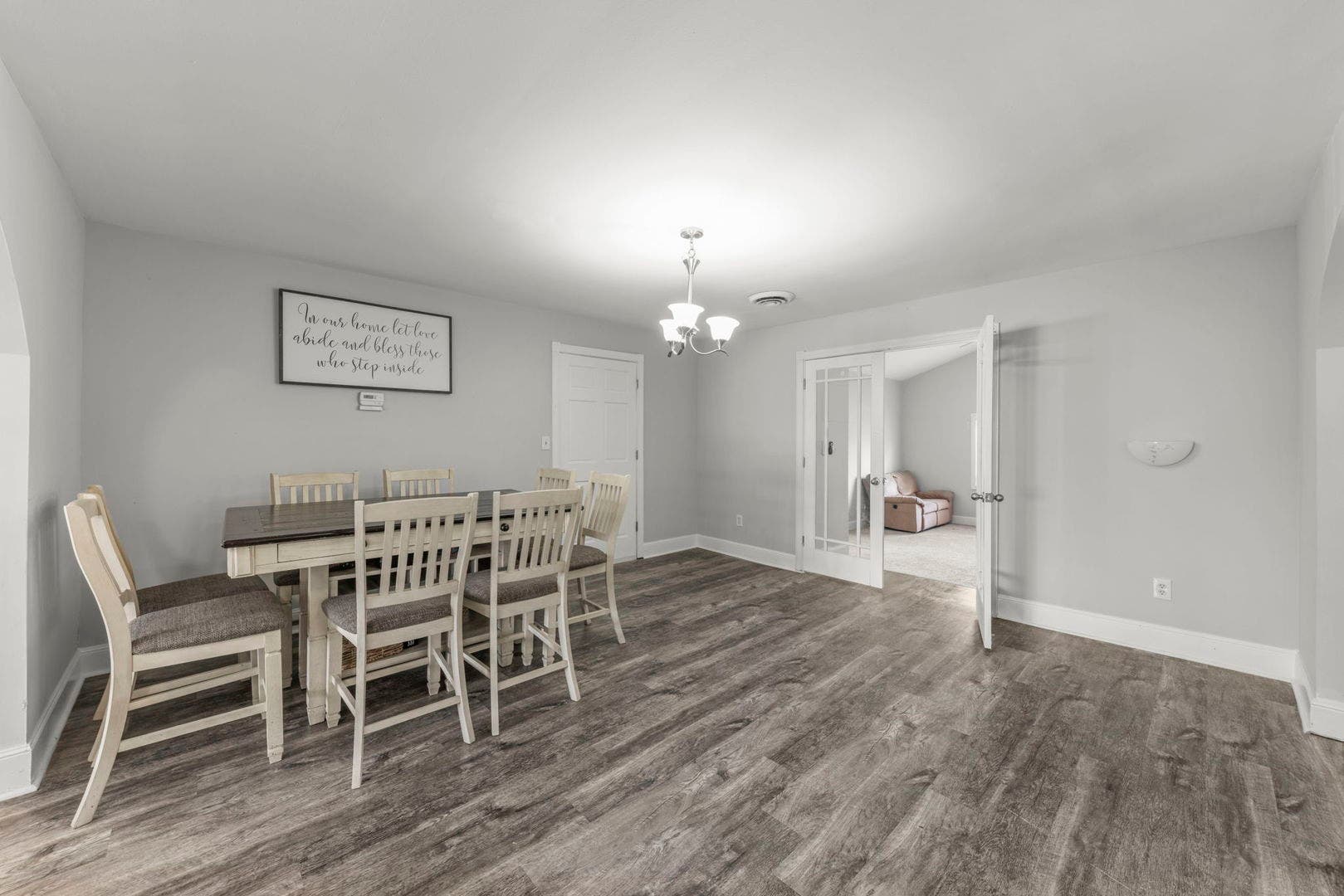 916 Barber Lane, Joliet, IL 60435 916 Barber Lane, Joliet, IL 60435